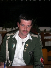 t_behning